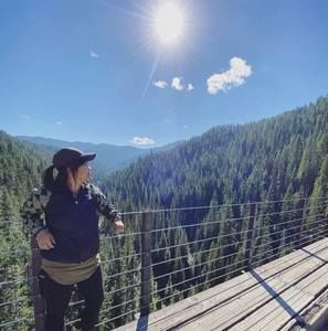 Meet your Posher, Quix